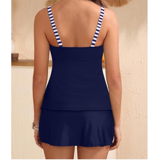 Younique Two -Piece Swimsuit 20W Tommy Control - Picture 5 of 7